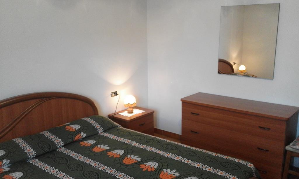 Casa Livia Maria Apartment Teglio Ngoại thất bức ảnh